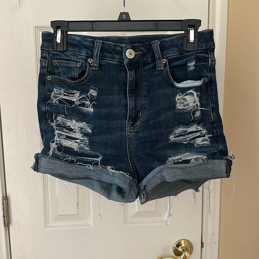 Brand: American eagle size:4 worn multiple times color: blue material: denim